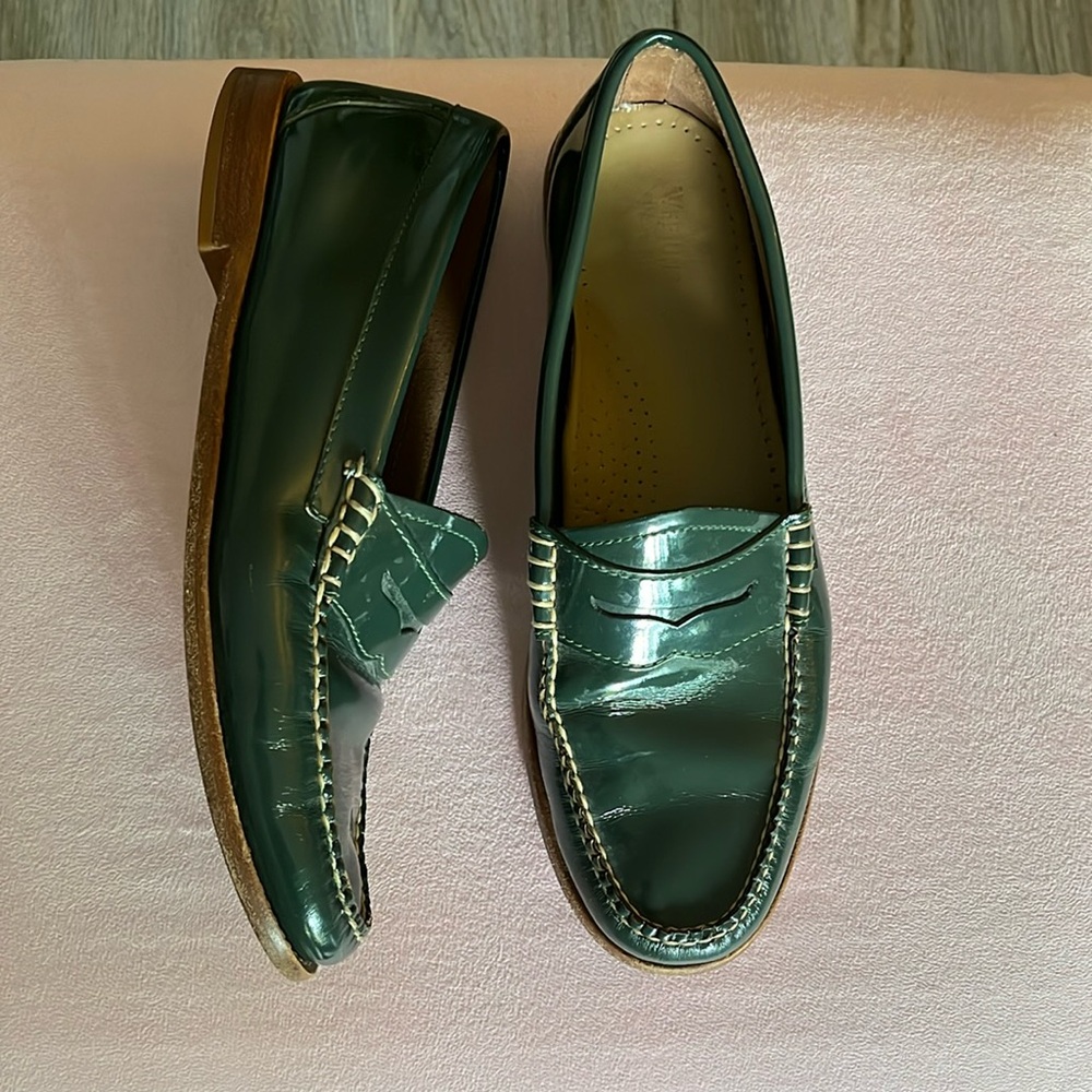 Bass Weejuns Green Loafers leather size 10